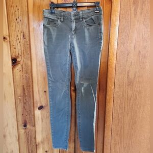 Two by Vince Camuto Skinny Jeans